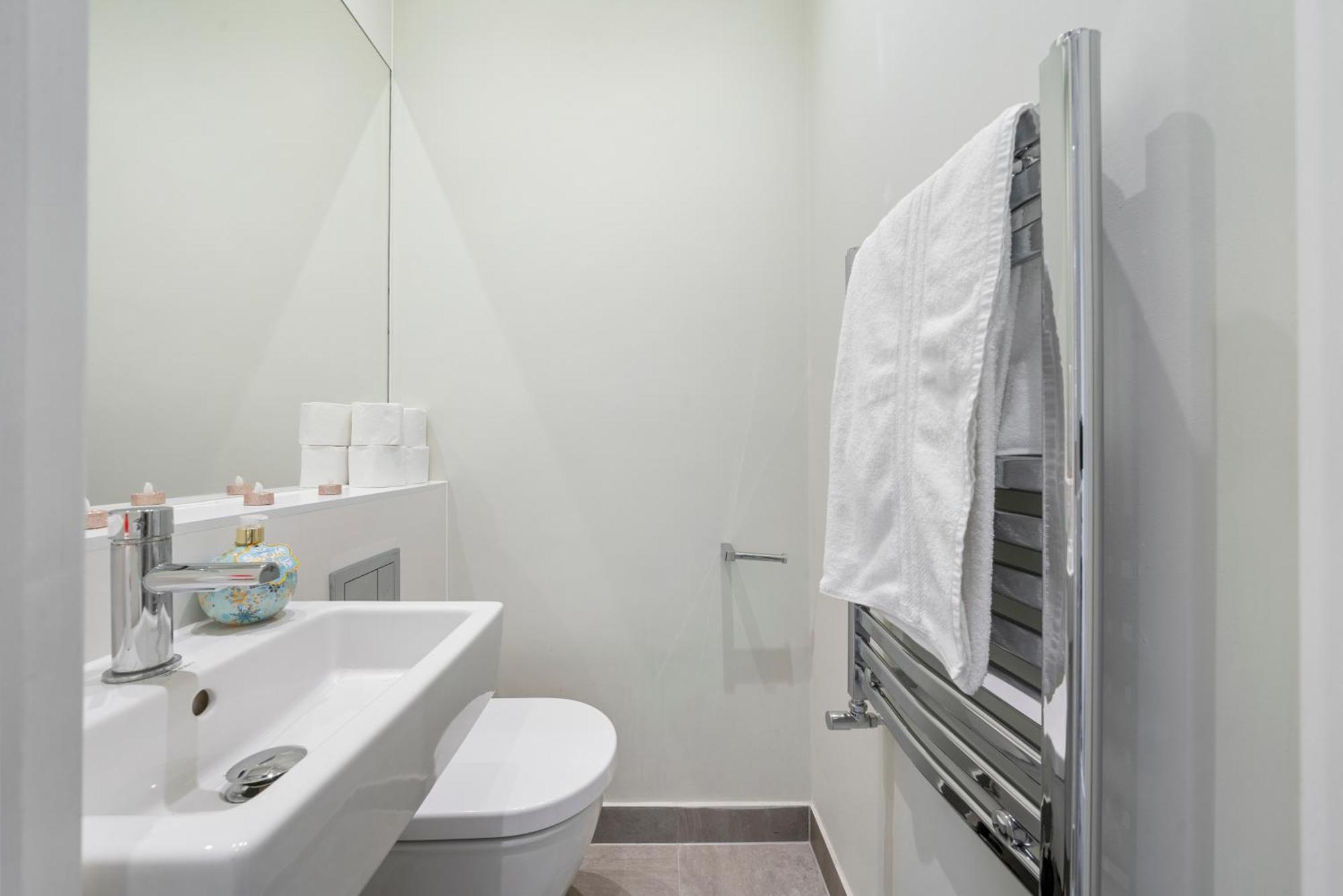 Chic 2 Bed Maisonette In Mayfair 32a * Londra